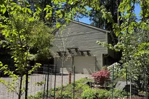 2842 Greentree Way, Eugene, OR 97405 - Photo 32