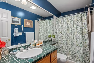 2842 Greentree Way, Eugene, OR 97405 - Photo 24