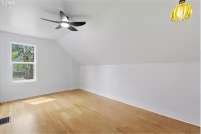 546 NE Stanton St, Portland, OR 97212 - Photo 24