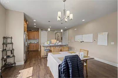 787 SW Alder St, Dundee, OR 97115 - Photo 12