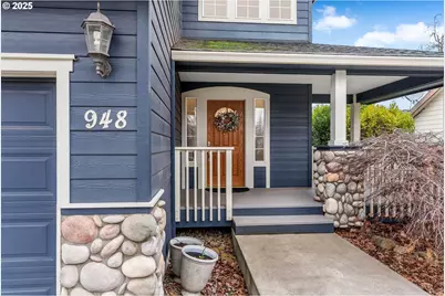 948 28th St, Hood River, OR 97031 - Photo 2