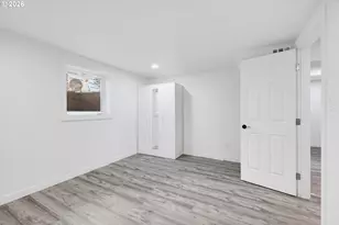 5818 NE 35th Pl, Portland, OR 97211 - Photo 20