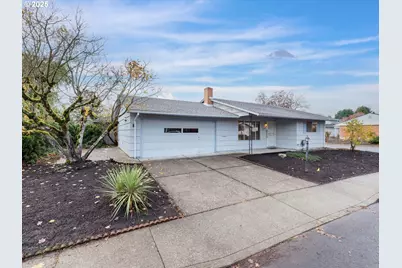 12500 SW Prince Albert St, King City, OR 97224 - Photo 2