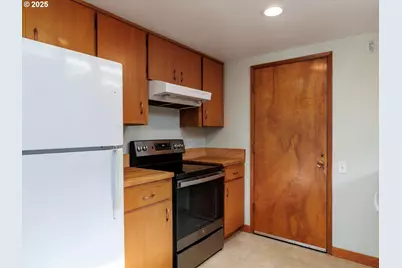 12500 SW Prince Albert St, King City, OR 97224 - Photo 12