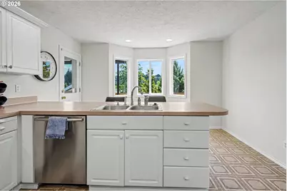 2570 Ptarmigan St NW, Salem, OR 97304 - Photo 14