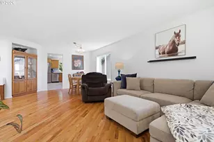 17845 SW Zenith Pl, Beaverton, OR 97007 - Photo 6