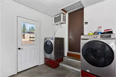 717 NE High St, Goldendale, WA 98620 - Photo 36