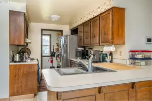 4558 Treeside Ct, Salem, OR 97305 - Photo 36