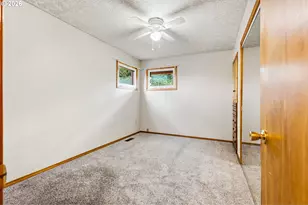 940 Oak Terrace, Sweet Home, OR 97386 - Photo 12