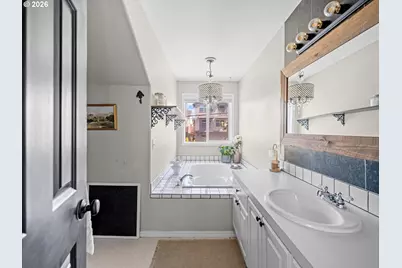 2792 Lancaster St, West Linn, OR 97068 - Photo 22
