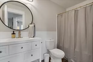 1155 Little John Loop, Salem, OR 97304 - Photo 32