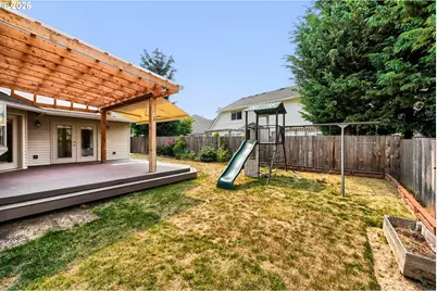 2593 NE Lorie Dr, Hillsboro, OR 97124 - Photo 32