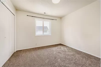 2593 NE Lorie Dr, Hillsboro, OR 97124 - Photo 24