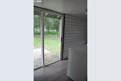 87624 Territorial Rd, Veneta, OR 97487 - Photo 16