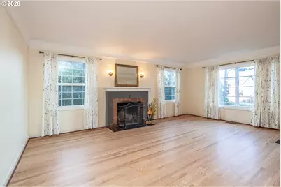 9436 NE Prescott St, Portland, OR 97220 - Photo 6