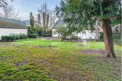 9436 NE Prescott St, Portland, OR 97220 - Photo 26