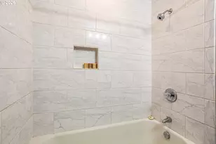 9436 NE Prescott St, Portland, OR 97220 - Photo 18