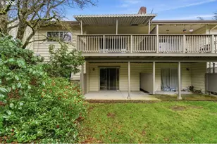 15037 NE Siskiyou Ct, Portland, OR 97230 - Photo 6