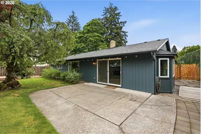 11765 SW Springwood Dr, Portland, OR 97223 - Photo 38