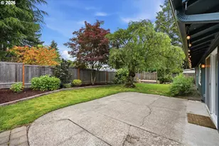 11765 SW Springwood Dr, Portland, OR 97223 - Photo 36
