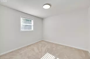 18149 SE Pine St, Portland, OR 97233 - Photo 18