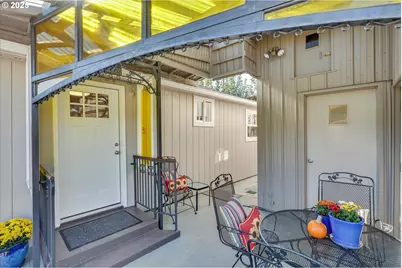 18149 SE Pine St, Portland, OR 97233 - Photo 32