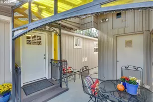 18149 SE Pine St, Portland, OR 97233 - Photo 32