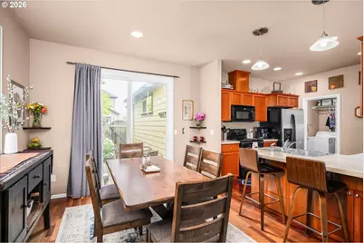 837 SE Bayshore Cir, Corvallis, OR 97333 - Photo 8