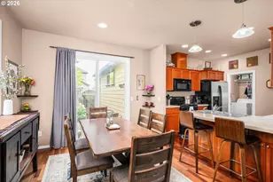 837 SE Bayshore Cir, Corvallis, OR 97333 - Photo 8