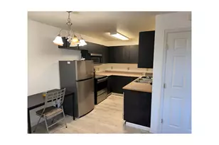 9230 SE Division St, Portland, OR 97266 - Photo 4