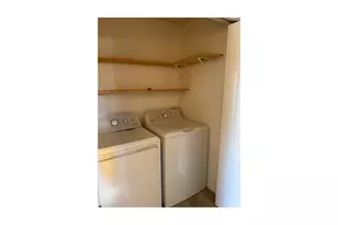 9230 SE Division St, Portland, OR 97266 - Photo 6
