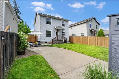 8253 N Bliss St, Portland, OR 97203 - Photo 42