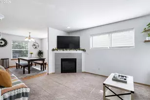 8253 N Bliss St, Portland, OR 97203 - Photo 8