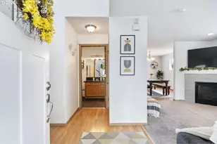 8253 N Bliss St, Portland, OR 97203 - Photo 6