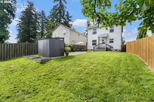 8253 N Bliss St, Portland, OR 97203 - Photo 44