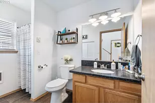 8253 N Bliss St, Portland, OR 97203 - Photo 26