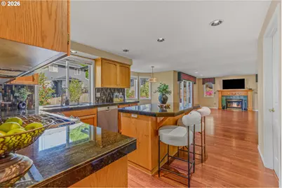 1268 E Spencer Ct, La Center, WA 98629 - Photo 10