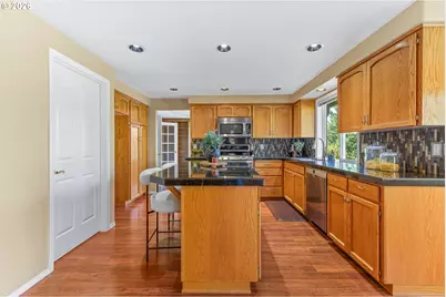 1268 E Spencer Ct, La Center, WA 98629 - Photo 8