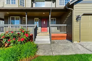 1268 E Spencer Ct, La Center, WA 98629 - Photo 2
