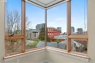 1132 SW 19th Ave, Portland, OR 97205 - Photo 6