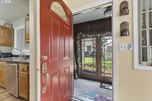 4015 SE 171st Ave, Portland, OR 97236 - Photo 8