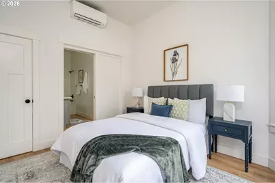 236 NE Sacramento St, Portland, OR 97212 - Photo 8