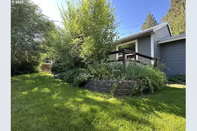 748 E Main St, John Day, OR 97845 - Photo 4