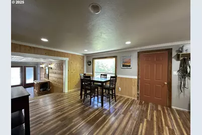 748 E Main St, John Day, OR 97845 - Photo 38