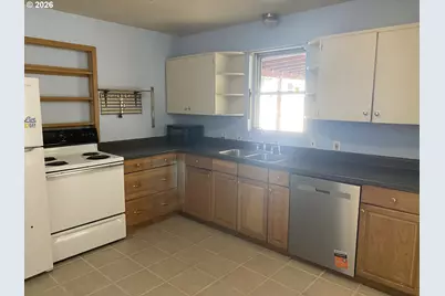 11511 SE Harold St, Portland, OR 97266 - Photo 16