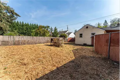 11511 SE Harold St, Portland, OR 97266 - Photo 38