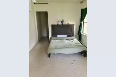 3955 E 17th Ave, Eugene, OR 97403 - Photo 4