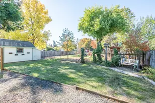 1119 Ash St, Brownsville, OR 97327 - Photo 32