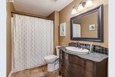 19585 Glenview Ct, Oregon City, OR 97045 - Photo 32
