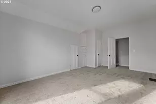 2406 SE Yamhill St, Portland, OR 97214 - Photo 18